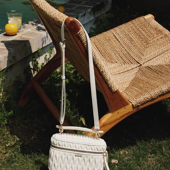 ⚠️CURRENTLY UNAVAILABLE⚠️ - Picture 2 of 8